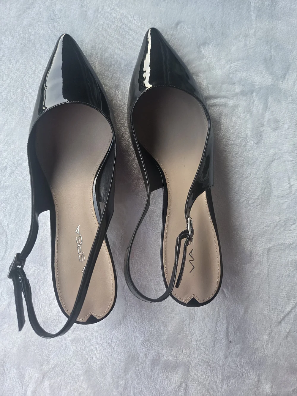✨ Via Spiga Black Patent Leather Slingback Kitten Heel Pumps Size 8M